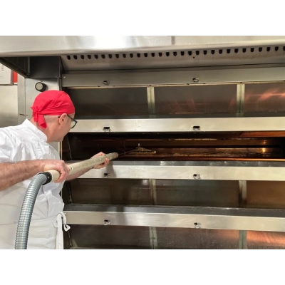 XM 20 BAKER do piekarni specjalistyczny odkurzacz z akcesoriami do pieców sprzątanie resztek z pieca